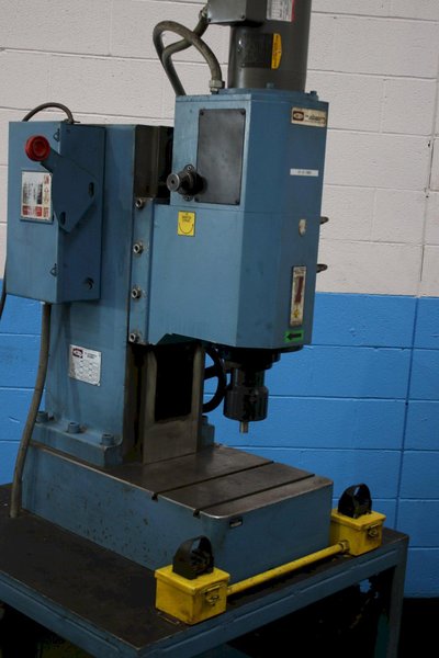 VSI MODEL #TM-23 RIVET SPINNER: STOCK #75603