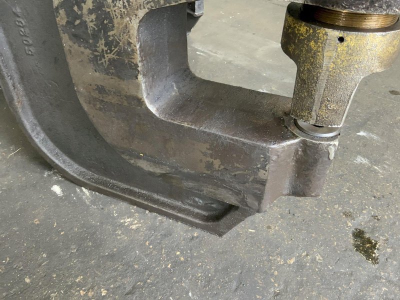 80 TON FABRILINE MODEL FP-80 HYDRAULIC C-FRAME FLANGE PUNCH: STOCK #81508