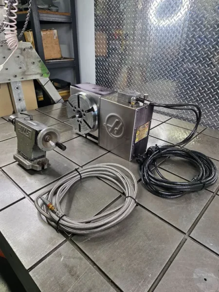 HAAS HRT-210 8.3” CNC Rotary Table 4th Axis Type &amp; 6" Tailstock USA #8129