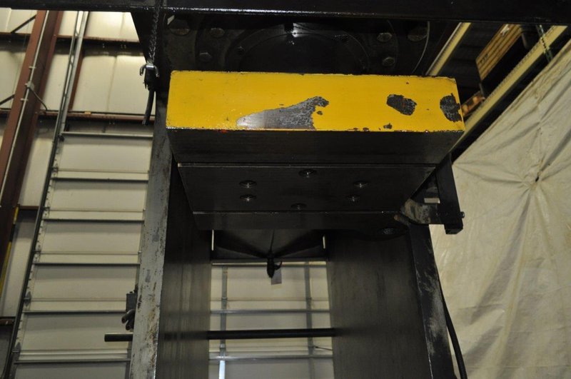 300 Ton Pacific Pressformer Hydraulic Press