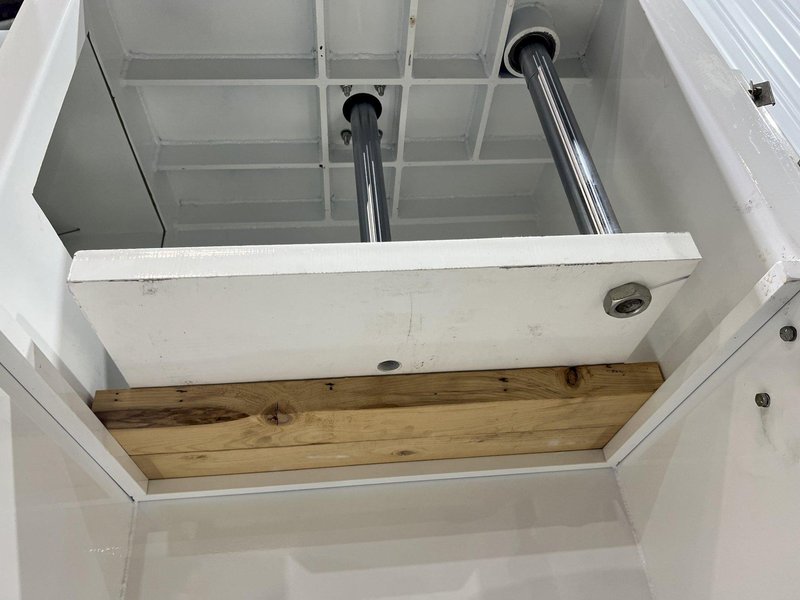 16&quot; X 24&quot; X 36&quot; DYNAMIC AIR MODEL #388-CRUNCHER HYDRAULIC COMPACTOR: STOCK #16757