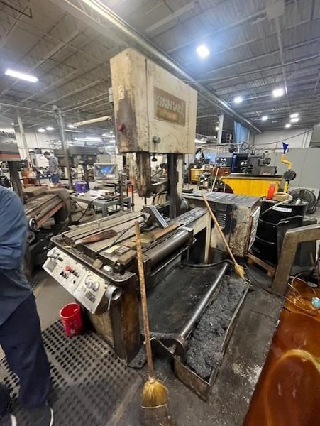 18" X 22" MARVEL 81 VERTICAL BAND SAW STOCK# 3907