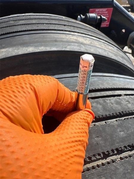 2023 Volvo VNL64T860 4V4NC9EJ5PN307510