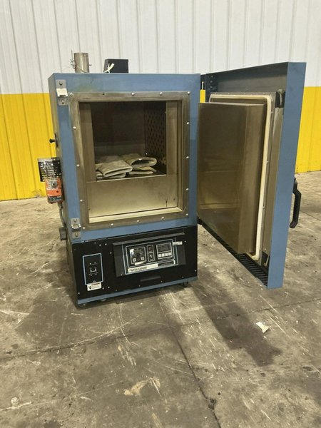 16" x 16" x 16" BLUE M MODEL #CC-02W-P-B-HP CONVECTION LAB OVEN: YOBRO #25842