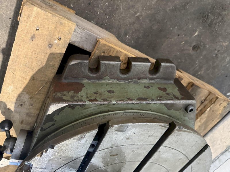 18" ADVANCE ROTARY TABLE. STOCK # 1216225