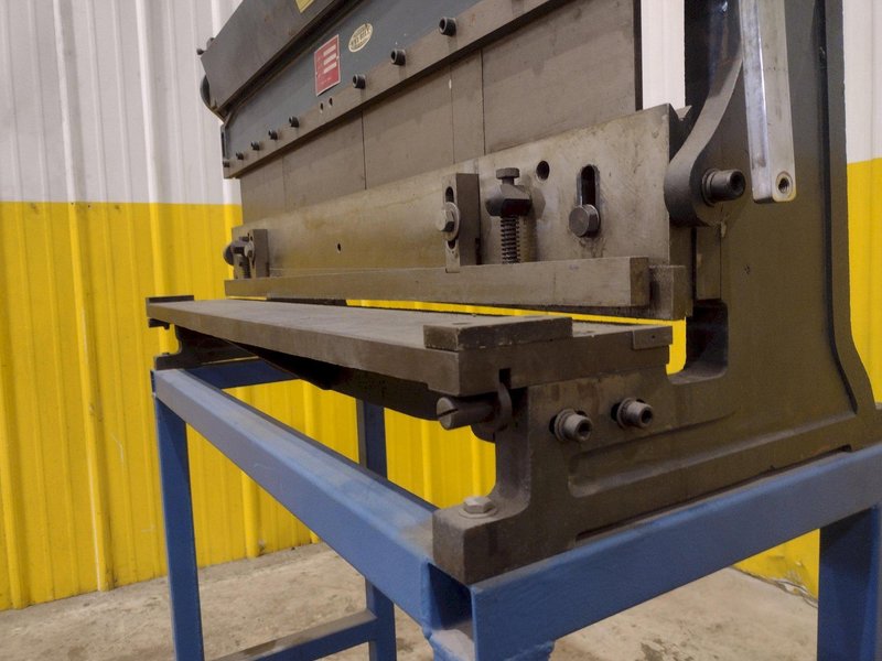 40" WELBILT HAND PRESS BRAKE &amp; SHEET ROLLER: YOBRO #25208