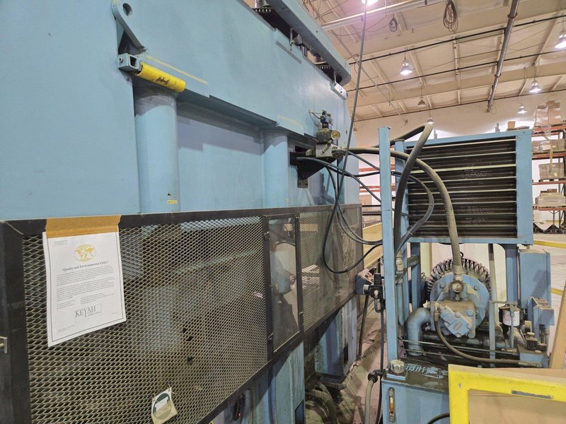 500 TON BRUNO FH500 DIE CUTTING PRESS. STOCK # 0772026