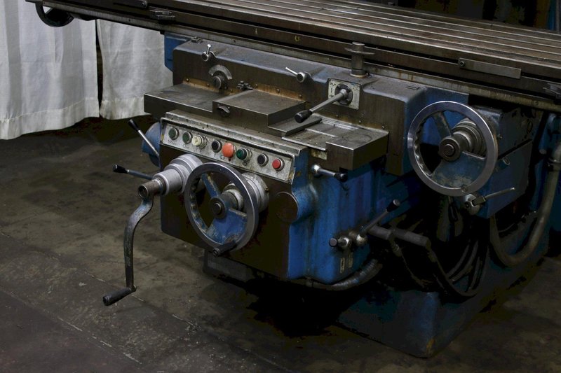 #5 OKK MODEL MDH-5V VERTICAL MILL: STOCK# 76388