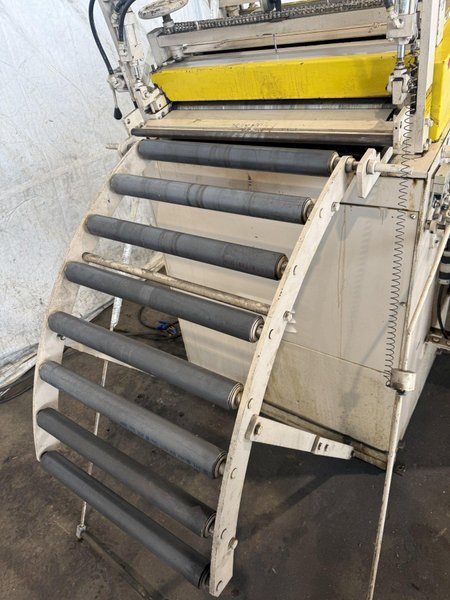 30" X .065" ROWE B-30 POWERED STRAIGHTENER. STOCK # 0223626.