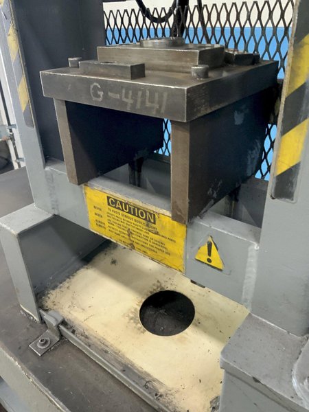 10 TON SUNNEN MODEL #BP HYDRAULIC H FRAME PRESS: STOCK #80914