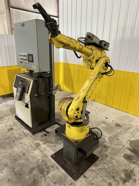 2008 FANUC MODEL #M-16iB20 PICK &amp; PLACE ROBOT WITH FANUC R-30IA CONTROLLER: STOCK #20849