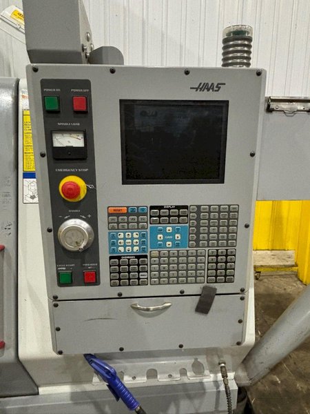 2004 HAAS MODEL #SL-20T CNC LATHE TURNING CENTER C AXIS &amp; LIVE TOOLING: YOBRO #24480