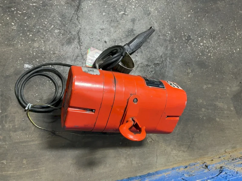 CM 1/2 TON ELECTRIC CHAIN HOIST   -  WF