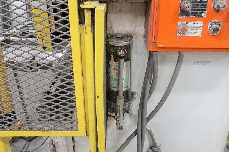 75 TON X 10' PACIFIC HYDRAULIC PRESS BRAKE: STOCK #77101