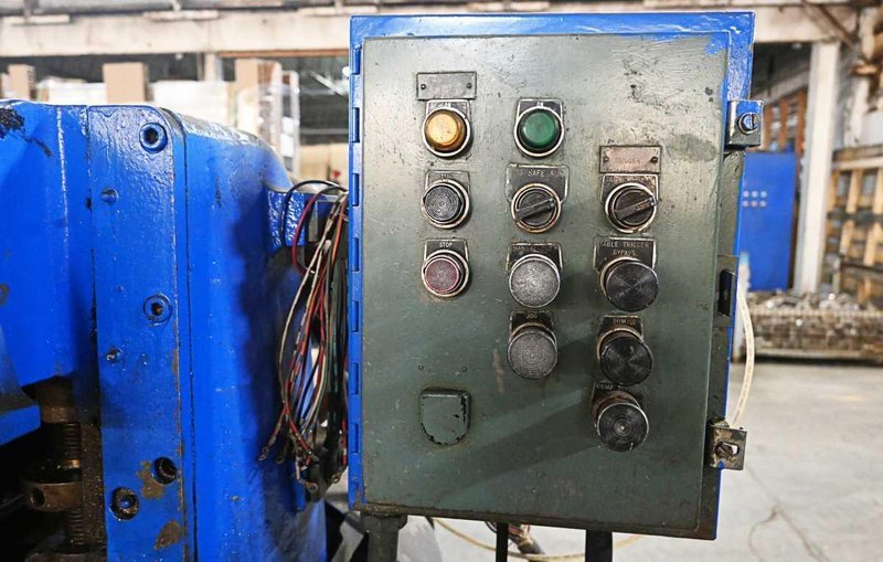 25 Ton x 2-1/4″ YODER P25 Cut-Off Press