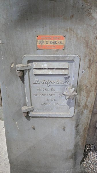 BRIDGEPORT 153367 VERTICAL MILL 1 1/2 HP 3 PH 230 V USED