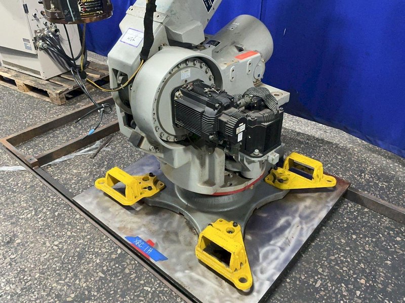 MOTOMAN ROBOT  -  UP165