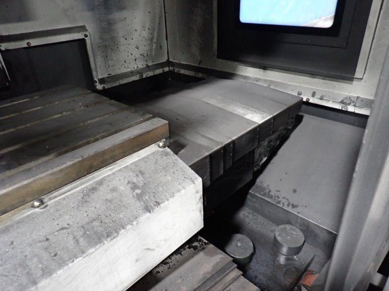 HYUNDAI WIA CORPORATION 19 1/2" X 47" CNC VMC  -  F500