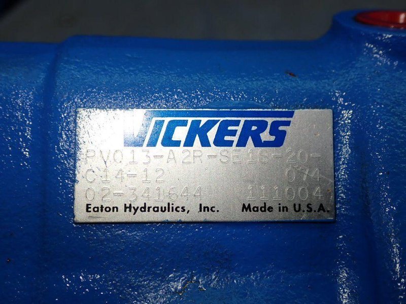 VICKERS HYDRAULIC PUMP  -  PVQ13-A2R-SE1S-20-C14-12
