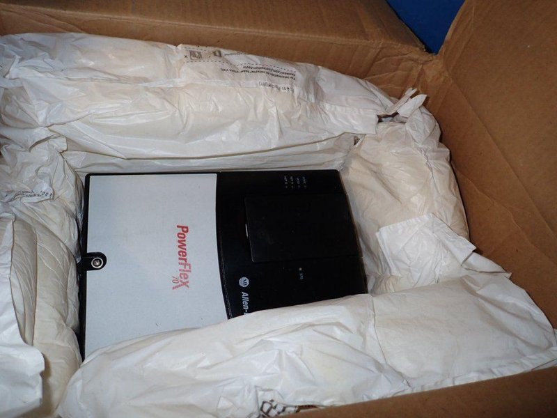 Allen Bradley  10 Hp Series A Powerflex70 - 20ad014a0aynanc0