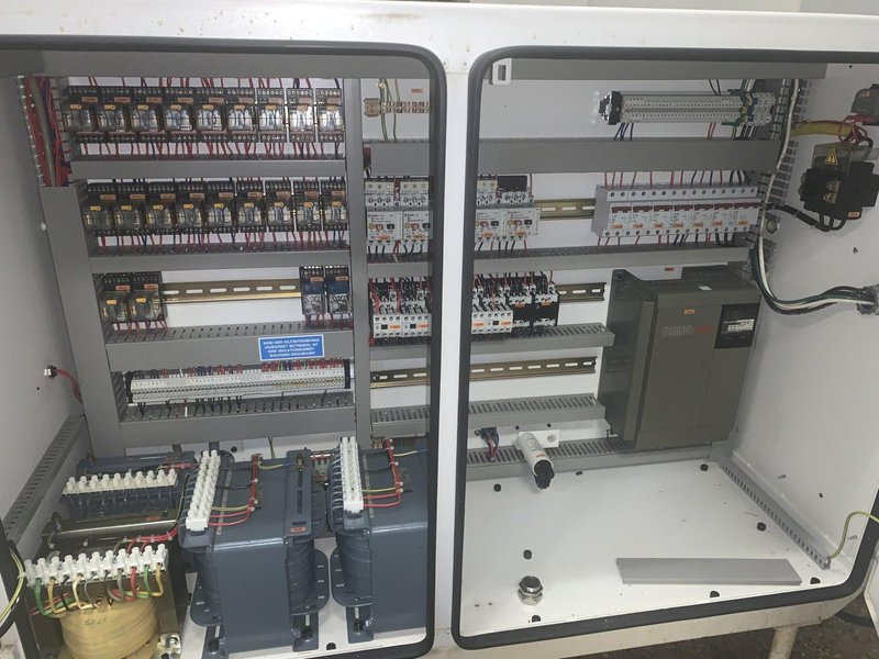 Studer Model S30 Favorit Universal Cylindrical Grinder, S/N 3465-41.