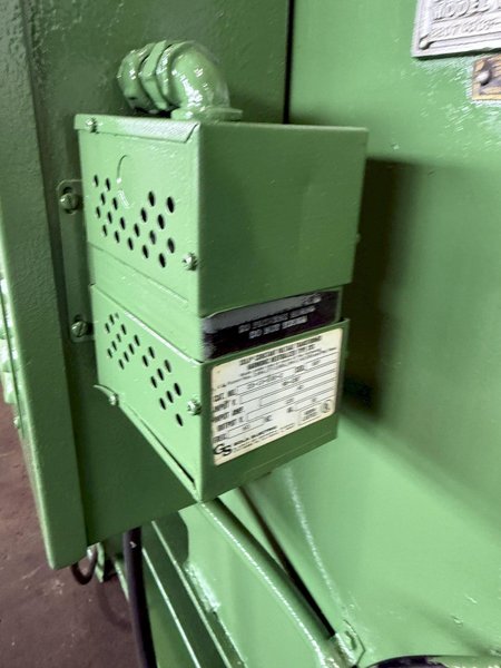 8,000 LB X 18" X .250" REGAL COIL CRADLE &amp; STRAIGHTENER. STOCK #1226924