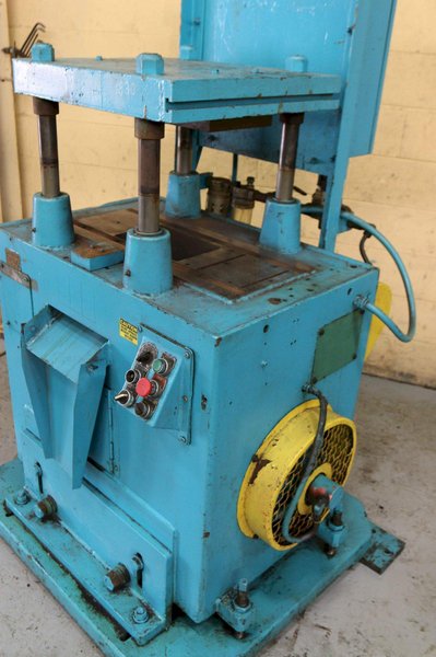 18 TON MICHIGAN ROLL FORM CUTOFF PRESS: STOCK # 69831