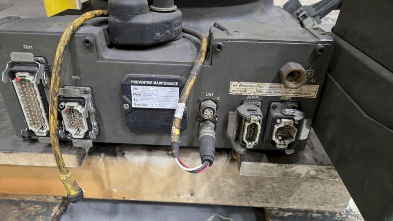 FANUC – R2000IB/210 W/ R-30IA Controls USED