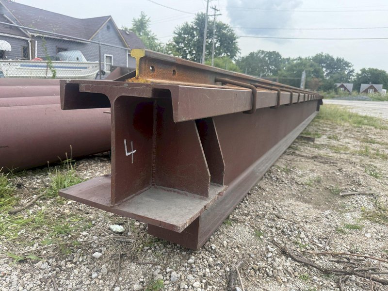 10 TON x 360 FT LONG FREE-STANDING CRANE RUNWAY SYSTEM: RAIL, I-BEAMS, AND UPRIGHTS: YOBRO 25872