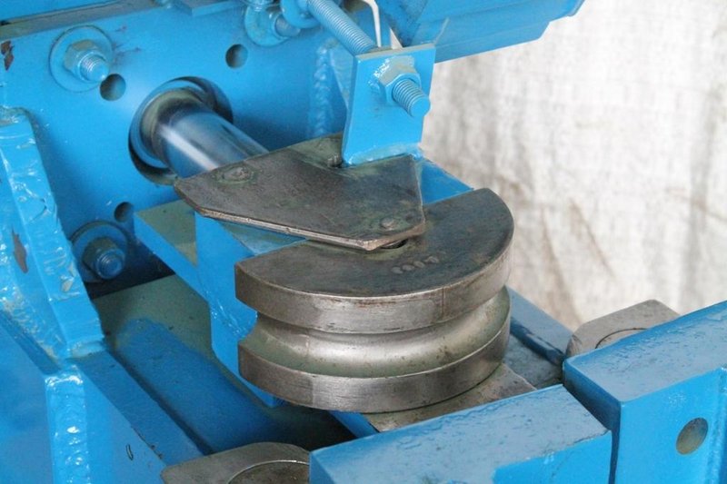 3" AMERICAN MACHINE MODEL #ET2000 TUBE BENDER: STOCK #51194
