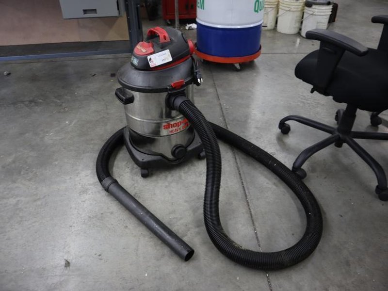 Shop-vac Heavy Duty 5.5 Gallon- Auction Item