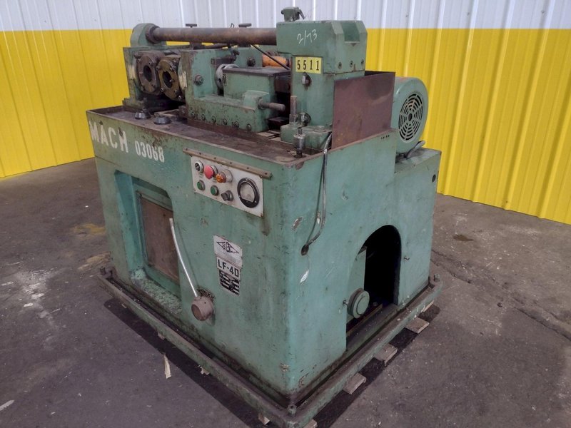 1981 KBC LIAN FENG MODEL #LF-40 2 DIE THREAD ROLLER IN-FEED &amp; THRU-FEED: STOCK #19189