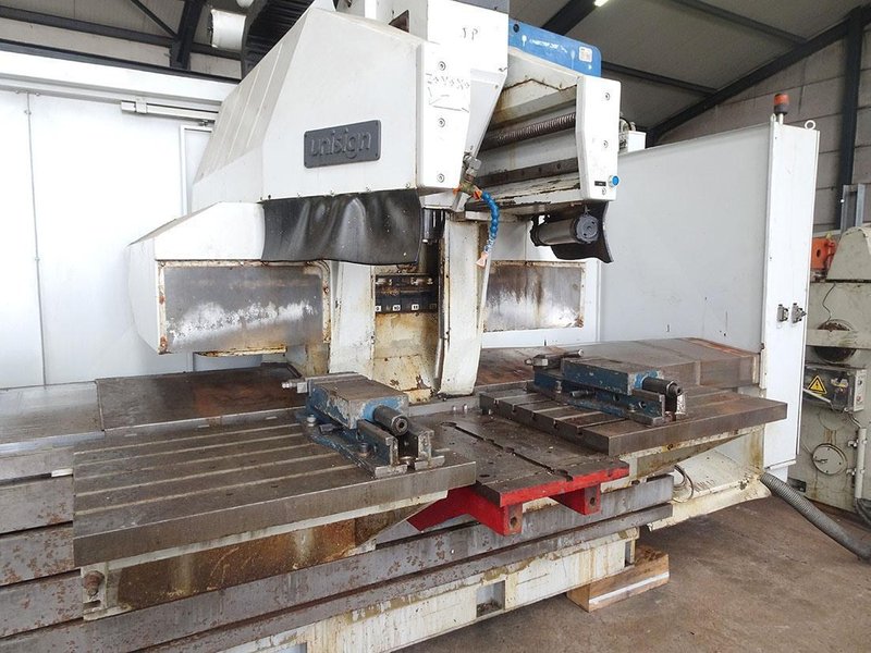 Unisign - X: 2000 - Y: 550 - Z: 400 mm CNC