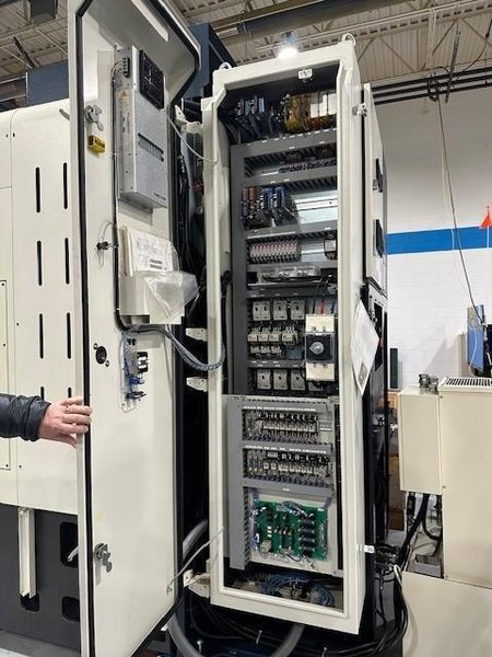 YASDA YMC 430 Ver. II 5-Axis CNC Vertical Machining Center, 40K RPM, Trunnion Table, 32 ATC, HSK-E32, Hard Milling, Fanuc 31i-B5, LOW HOURS, Year: 2017