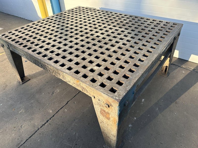 72&quot; X 60&quot; ACORN WELDING TABLE: STOCK #77198