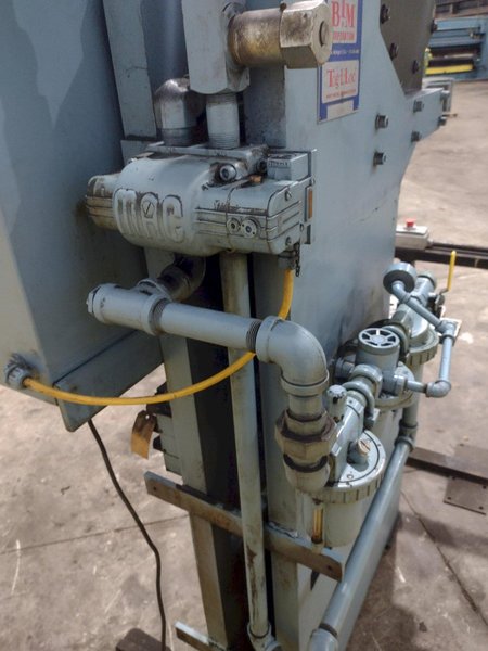 20 TON BTM MODEL #P20F TOG-L-LOC AIR TOGGLE SHEET METAL PRESS: YOBRO #24795