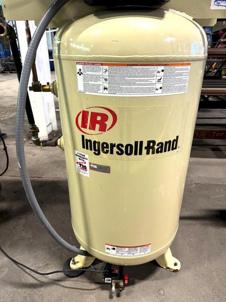 7-1/2 HP Ingersoll-Rand Air Compressor, 24 CFM, 175 PSI, 80 Gallon Vertical Tank