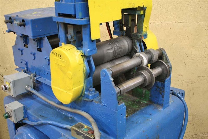 12&quot; X .125&quot; AIR FEEDS STRAIGHTNER : STOCK #55134