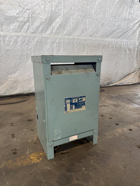 15 KVA GS HEVI-DUTY ELECTRIC DRY TYPE TRANSFORMER. STOCK #1006325