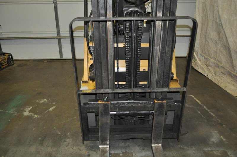 4700 LB Caterpillar LP Forklift