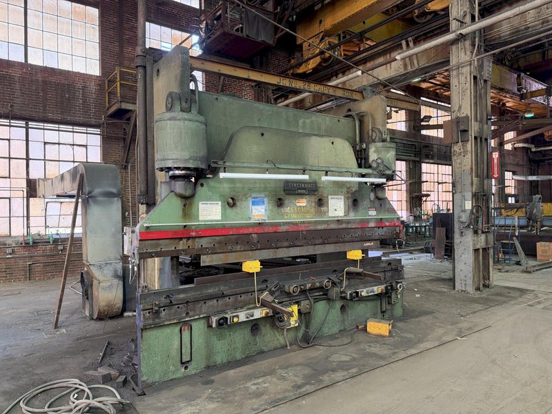 400 TON X 14' CINCINNATI 400H HYDRAULIC PRESS. STOCK # 0875526