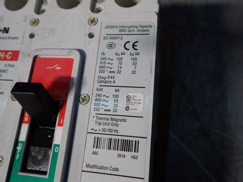 EATON 1/3HP INDUSTRIAL CIRCUIT BREAKER FRAME   -  JGH325033GC