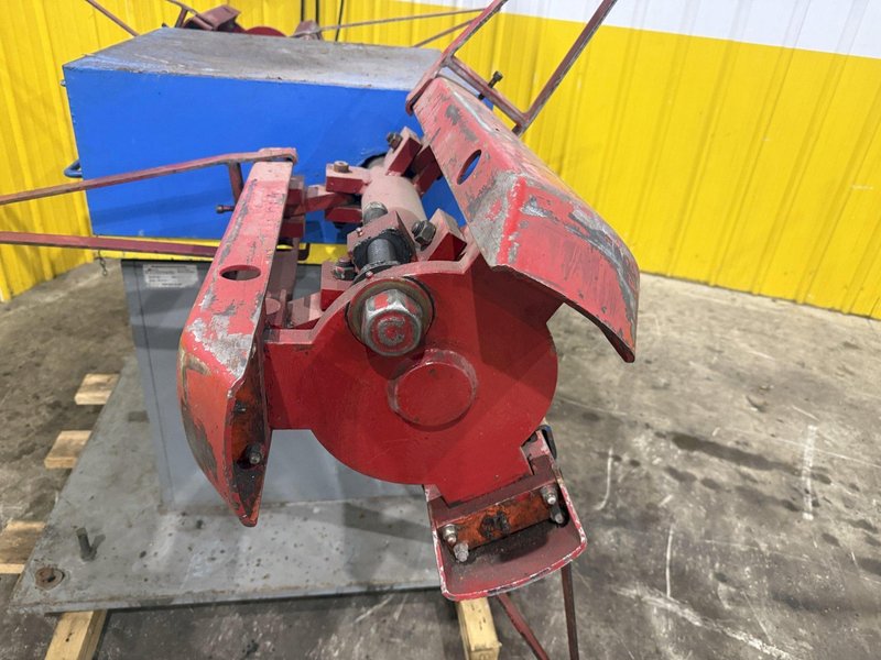3,000 LB x 24" MARION MFG DOUBLE END PULL OFF COIL REEL UNCOILER 2010: YOBRO #26063