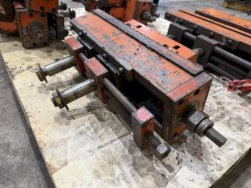 DAHLSTOM ROLLFORMER HEADS / GEAR BOXES, FOR 2.5&quot; SPINDLES: STOCK #23425