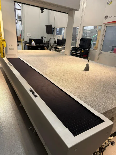 2013 HEXAGON DEA Global 20.40.15 | Coordinate Measuring Machines