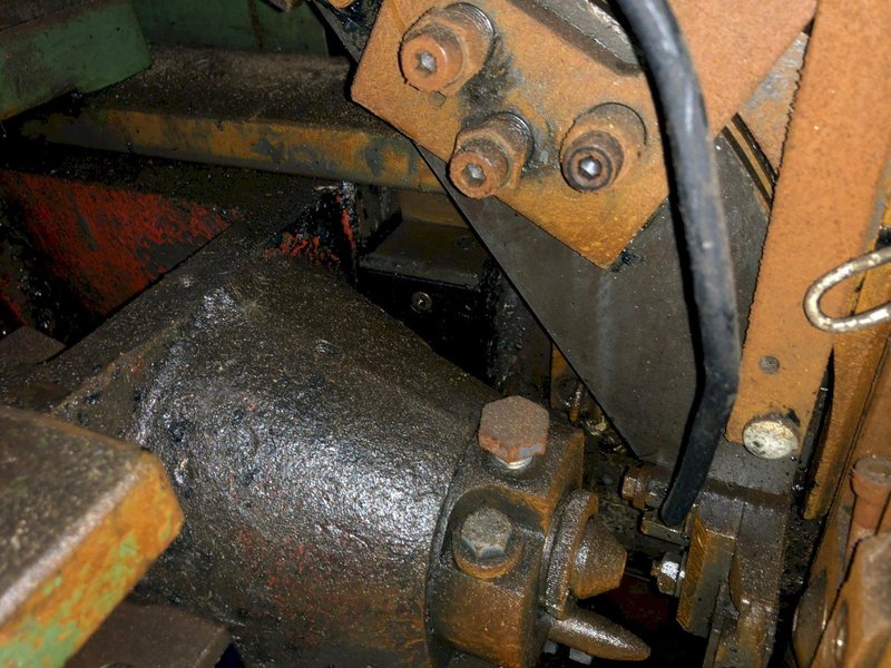 Hilgeland Model ME2VM Trimmer