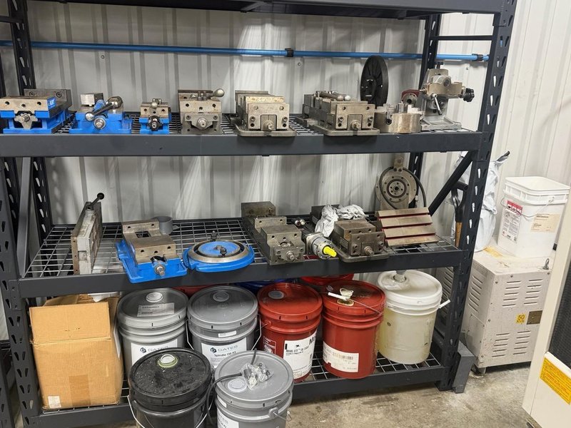Okuma Genos M560-V VMC, 2013 – TSC, Probe, Rotary Table
