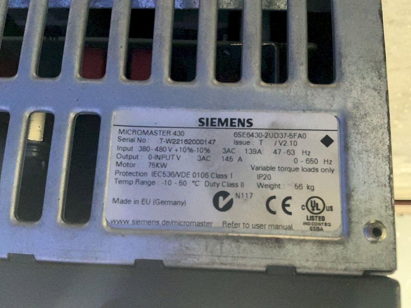 SIEMENS 75 KW MICROMASTER 430 VARIABLE FREQUENCY DRIVE  -  6SE6430-2UD37-5FA0