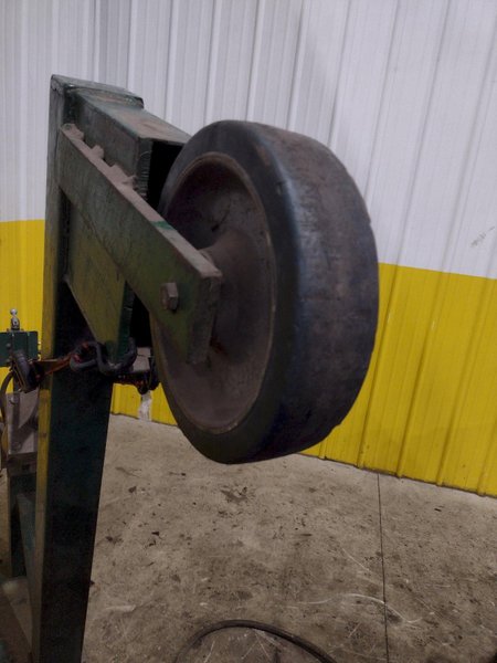 10,000 LBS X 36" LITTELL MODEL #1000 PULL OFF COIL REEL UNCOILER : YOBRO #25422