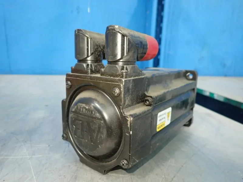 ALLEN BRADLEY 2 HP AC SERVO MOTOR  -  MPL-B320P-MJ74AA